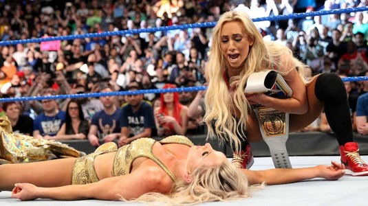 VIDEO| Şoc la SmackDown! Charlotte Flair a pierdut titlul feminin, iar Paige este noul manager general. Vezi toate detaliile AICI
