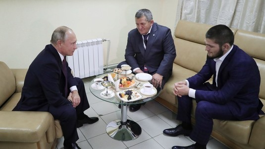 Khabib, chemat de urgenţă de Putin. Ce i-a spus preşedintele Rusiei după scandalul cu McGregor: ”Asta trebuie să faci”