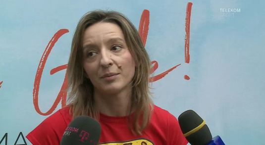 VIDEO | Ana Maria Brânză a înlocuit spada cu pixul şi şi-a făcut oficial debutul ca scriitoare