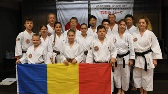 Performanţe URIAŞE pentru sportivii români la Campionatul Mondial de Karate-Do Shotokan