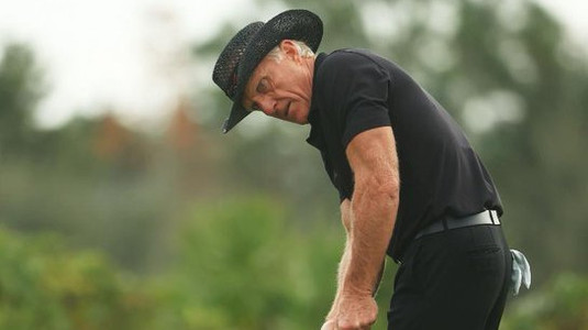 Jucătorul australian de golf Greg Norman a fost externat. El va sta în izolare în aşteptarea rezultatului testului Covid-19