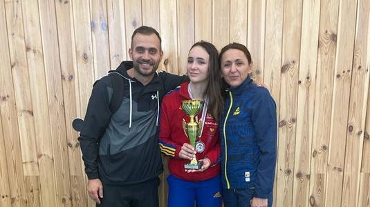 Scrimă: Amalia Covaliu a câştigat medalia de argint la Budapesta