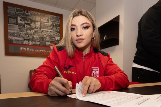 OFICIAL | Campioana Mihaela Cambei a semnat cu Dinamo