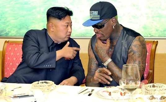 Apropiat de Trump şi de Kim Jong-un, Dennis Rodman se implică în tensiunile dintre SUA şi Coreea de Nord. "Nimeni nu stă cu degetul pe butonul nuclear!" 