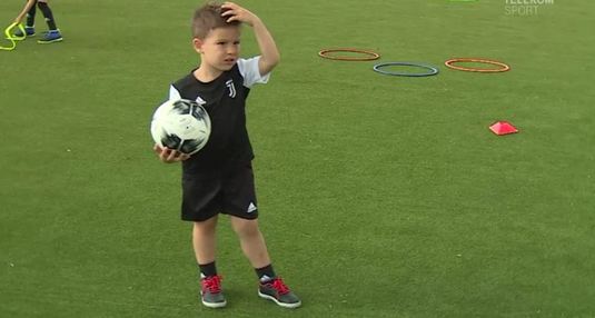 VIDEO Pe urmele tatălui. Tiago Mutu, noul ”briliant” din fotbalul românesc: ”Prima dată la 11 luni a dat cu piciorul în minge!”