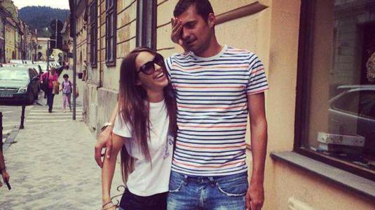 Primele declaraţii ale soţiei lui Gabi Tamaş după arestarea fotbalistului: "Avea ochii tulburaţi şi stătea ghemuit". Cum a încercat să îl scoată din închisoare 