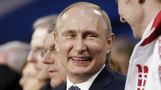 Bombă! La 66 de ani, Vladimir Putin este tatăl unor gemeni, născuţi de "cea mai suplă femeie din Rusia". Cum arată mama copiilor