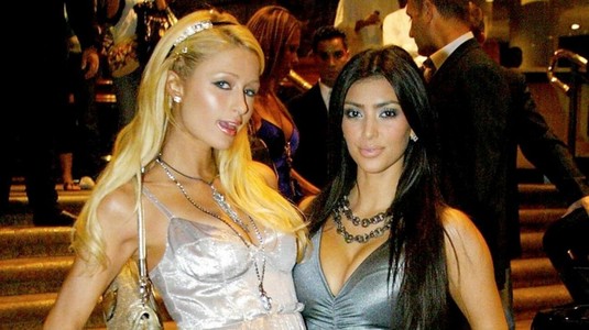 Kim Kardashian şi Paris Hilton şi-au surprins fanii cu ultima postare