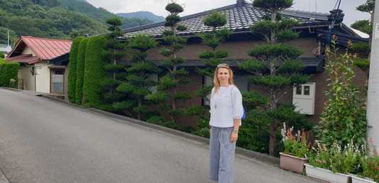Alina Dumitru, călătorie spirituală la legendarul munte Fuji