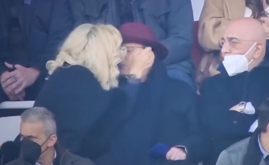 VIDEO | Momente tandre între Silvio Berlusconi şi iubita lui, care este cu 53 de ani mai tânără. Cum arată jumătatea miliardarului italian