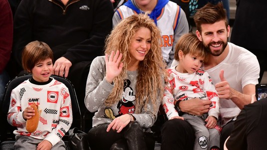 Shakira şi Pique au bătut palma în privinţa custodiei copiilor. Cât vor sta Milan şi Sasha cu fostul fotbalist