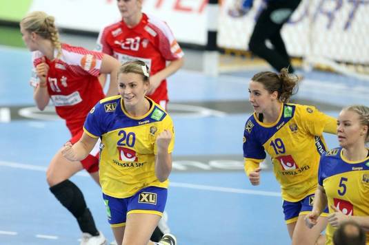 LIVE VIDEO 21:45 | Suedia - Franţa. Cinci jucătoare de la CSM Bucureşti se înfruntă în această semifinală