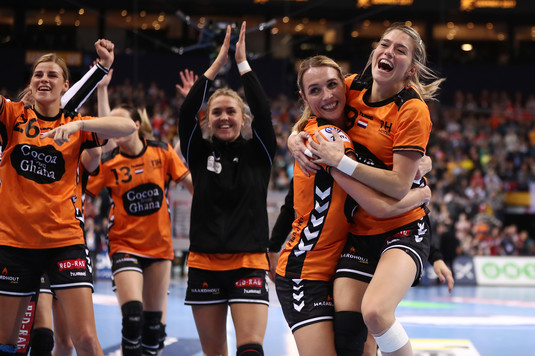 Olanda, noua campioană mondială la handbal feminin. Olandezele au marcat la ultima fază şi au cucerit în premieră titlul mondial