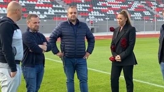 VIDEO A început inspecţia :) Anamaria Prodan, primele imagini pe stadionul din Sibiu