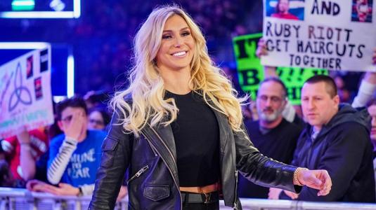 LIVE VIDEO | Charlotte Flair, invitaţie deschisă pentru Becky Lynch. R-Truth îşi pune din nou în joc titlul. SmackDown, ACUM EXCLUSIV, la Telekom Sport 4 şi online