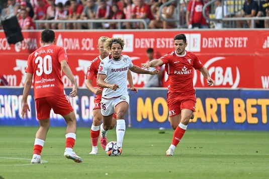 VIDEO | UTA - Rapid, 1-1. Golul lui Omondi este anulat la VAR! Lennon, doar un punct la debut. Final controversat la Arad