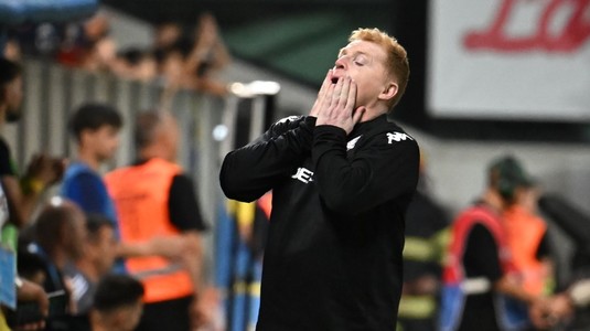 Neil Lennon pune piciorul în prag şi anunţă plecări de la Rapid după eşecul cu Petrolul: "Ar fi nevoie"
