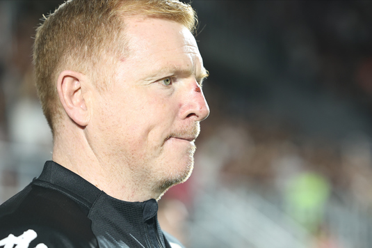 BREAKING NEWS | Neil Lennon s-a întors de urgenţă în Irlanda şi are şanse minime să fie pe bancă la meciul cu Sepsi