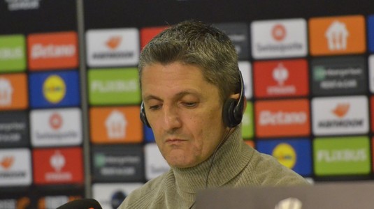 Răzvan Lucescu nu a mai suportat! Deranjat de atitudinea patronului, a arătat degetul mijlociu către lojă: ”A scos 60.000 de dolari din buzunar” | EXCLUSIV