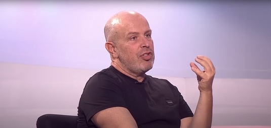 "Nu mai bine îi dai drumul?". Bogdan Cosmescu a numit jucătorul care ar trebui să plece de la Rapid: "Nu depinde de el"