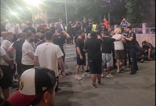 Trei suporteri rapidişti au devenit agresivi după ce n-au fost lăsaţi pe stadion la meciul cu Hermannstadt! Jandarmeria i-a amendat