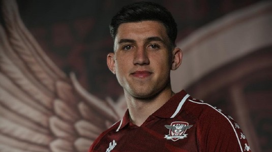 OFICIAL | Rapid a bifat al doilea transfer al iernii! Fotbalistul a semnat un contract valabil pe trei ani şi jumătate: "Abia aştept să joc în Giuleşti”