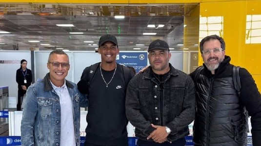 Rapid a transferat un brazilian! Victor Angelescu a dezvăluit cine este, însă nu poate evolua momentan: “23 de ani. Luni semnăm contractul”