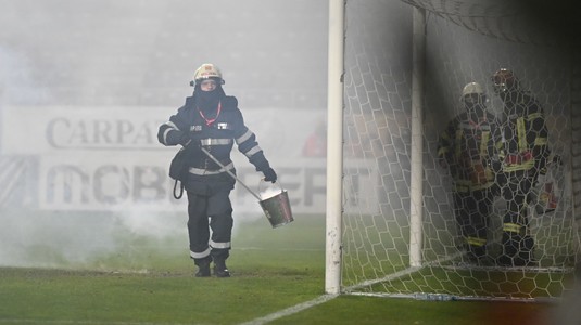 Rapid, amendă uriaşă după incidentele de la derby-ul cu Petrolul. Sancţiuni de peste 70.000 de lei