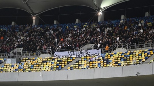 „Victoraş, pariorul din oraş”. Angelescu a reacţionat după ce a văzut mesajul apărut în galeria rapidiştilor: “Am venit şi am ajutat”