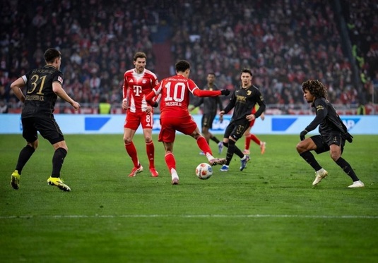 Surpriza sezonului în Bundesliga! Bayern Munchen, primul eşec în campionat. A condus la pauză, dar a pierdut cu Augsburg