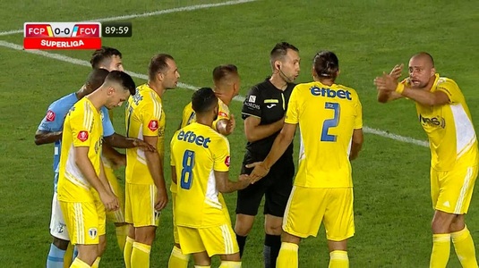 VIDEO | Gabi Tamaş, reacţie incredibilă la debutul pentru Petrolul! A comis penalty în minutul 90, apoi s-a repezit asupra arbitrului. Ce i-a reproşat