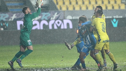 VIDEO | Petrolul Ploieşti - Universitatea Craiova 1-1. Doar remiză în mlaştina de pe ”Ilie Oană”