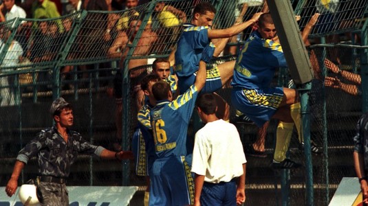 Şi-a ţinut cuvântul! Ce i-a oferit Cristi Vlad antrenorului după debutul la echipa mare: "I-am promis şi asta i-am oferit"