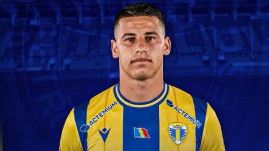 Teixeira a semnat cu Petrolul. Ploieştenii şi-au prezentat noul fotbalist venit din Portugalia