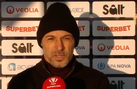 ”Asta e frustrarea lui. Trage adversarul de tricou”. Bogdan Andone l-a criticat pe Alibec şi a explicat de ce a fost eliminat: ”Fix în faţa mea”