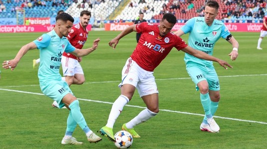 Fotbalistul UTA-ei care a fost eliminat a răbufnit: "Nu mai vorbim despre fotbal"