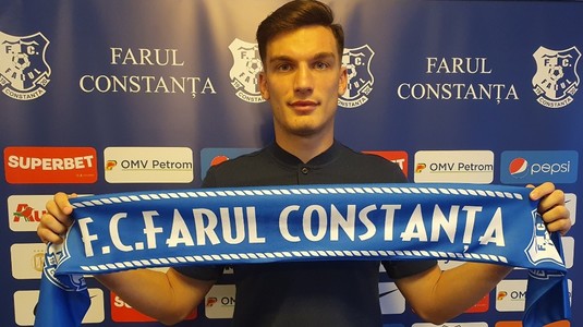 VIDEO | Un nou transfer pentru Farul. "Micul Tătăruşanu" a semnat cu echipa din Constanţa: "Poate câştigăm chiar titlul"
