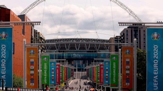 UEFA discută cu guvernul britanic un plan care prevede o şedere a fanilor de mai puţin de 24 de ore în Regatul Unit, cu bule, teste şi deplasări restricţionate