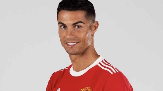 Uluitor! Câţi bani a încasat Manchester United în primele 12 ore din vânzările tricourilor lui Cristiano Ronaldo
