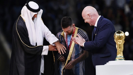 Sumă incredibilă oferită pentru ”bisht-ul” îmbrăcat de Leo Messi! Cât este dispus să plătească un politician arab pentru acesta