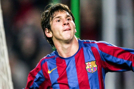 Record doborât. Suma uluitoare cu care a fost vândut un cartonaş Panini cu Lionel Messi
