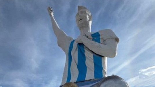 Lionel Messi are o nouă statuie record în Argentina. Lucrarea a fost intens comentată pe reţelele de socializare