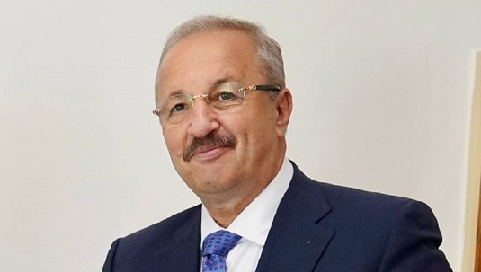 ”O aberaţie”. Vasile Dîncu spune de ce nu a putut promova Steaua: ”Noi găsisem o soluţie, dar nu s-a dorit”. Talpan, atacat: ”Un simulant”