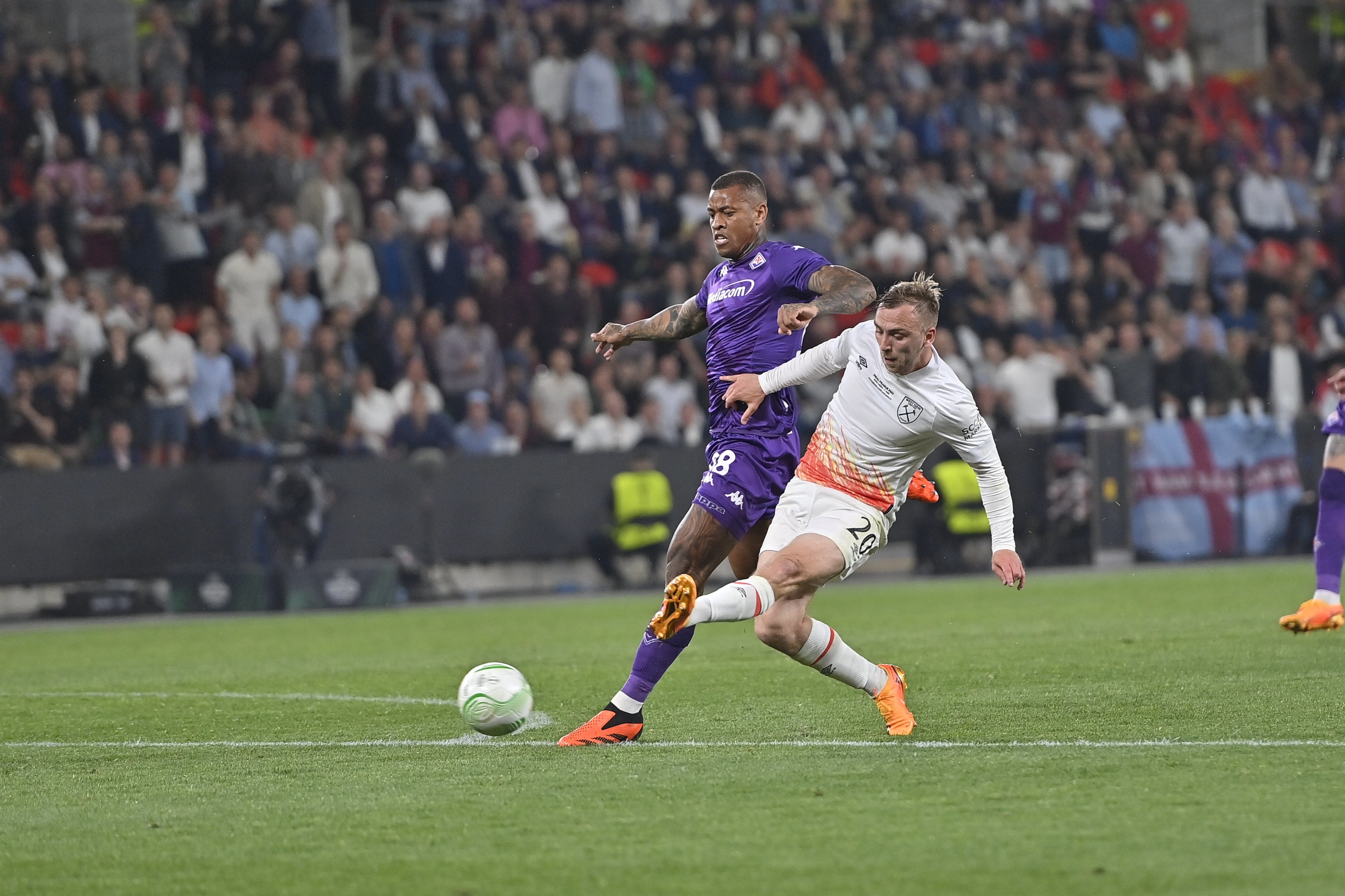 Fiorentina - West Ham 1-2. Englezii au dat lovitura în minutul 90 şi au câştigat finala Conference League