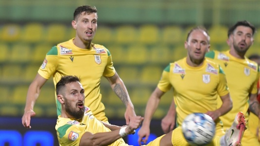 VIDEO CS Mioveni - Gaz Metan 1-0. Echipa lui Alexandru Pelici a obţinut prima victorie după 3 luni