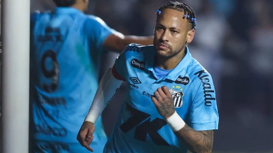 Urmărit de oficialii naţionalei Braziliei, Neymar a făcut spectacol pentru Santos. "Dublă" în campionat, iar fotbalistul speră să revină în lotul primei reprezentative