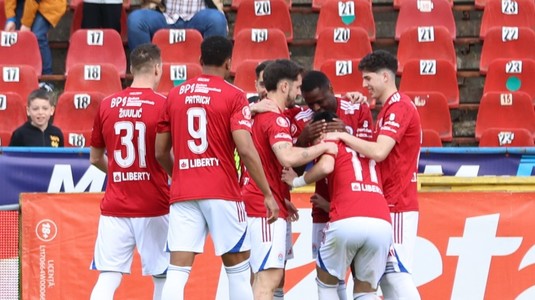 VIDEO | Oţelul - UTA 1-0. "Gură de oxigen" pentru gazde. Arădenii au avut doi fotbalişti eliminaţi