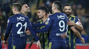 VIDEO | Fenerbahce trece la pas de Kirklarelispor şi e în semifinalele Cupei Turciei