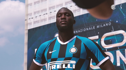 VIDEO | LUKAKU, PRIMIT CA UN REGE LA INTER: ”E UNUL DINTRE NOI”