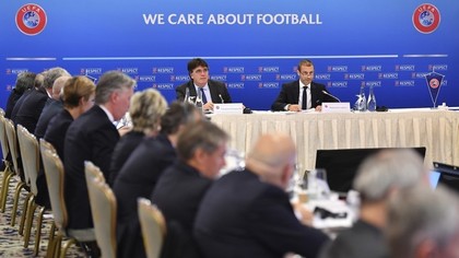 UEFA reacţionează după ce şeful lui Lyon a vorbit despre o programare a meciului cu Juventus: "Nu am decis nimic!"